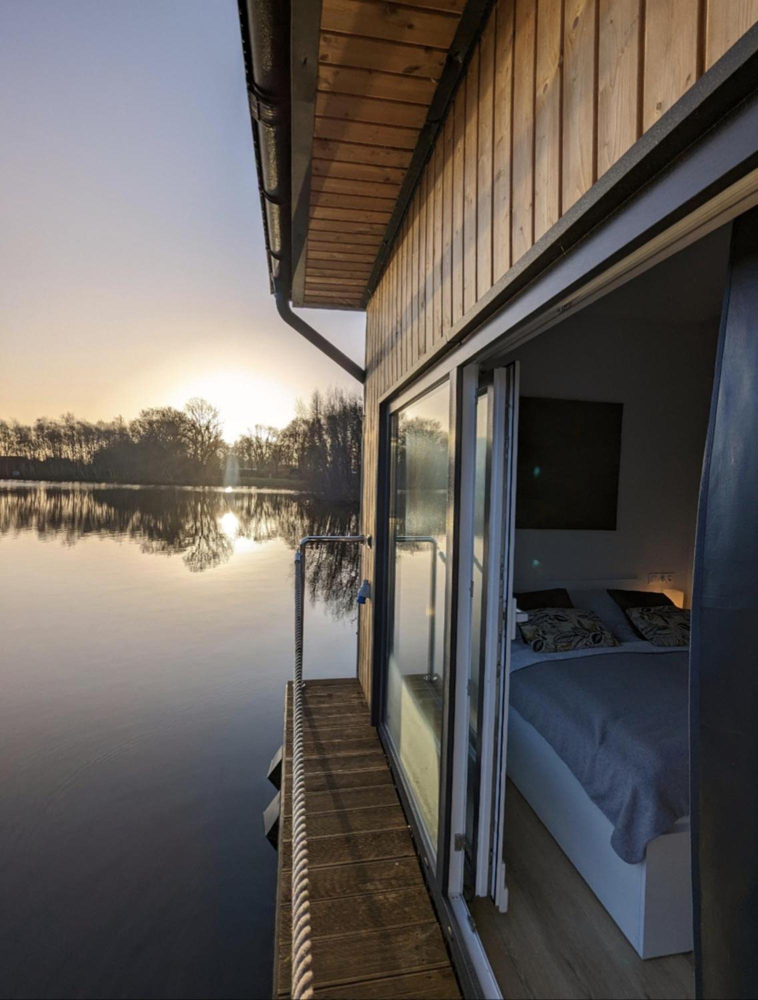Hausboot Lena Otel Papenburg Dış mekan fotoğraf